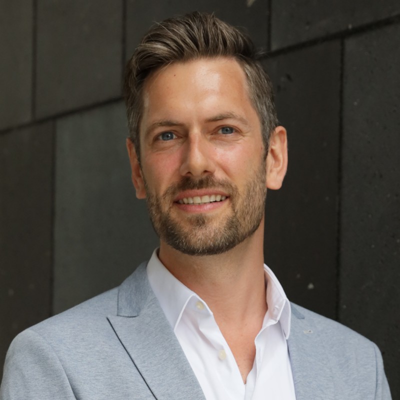 Dr. Philipp Gneiting